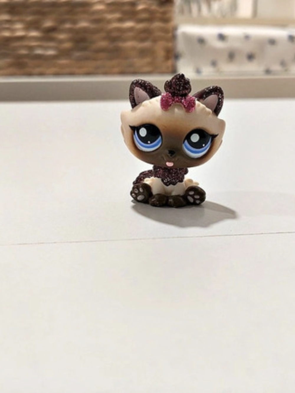 Hasbro Littlest Pet Shop #2143 Himalayan Cat Figure